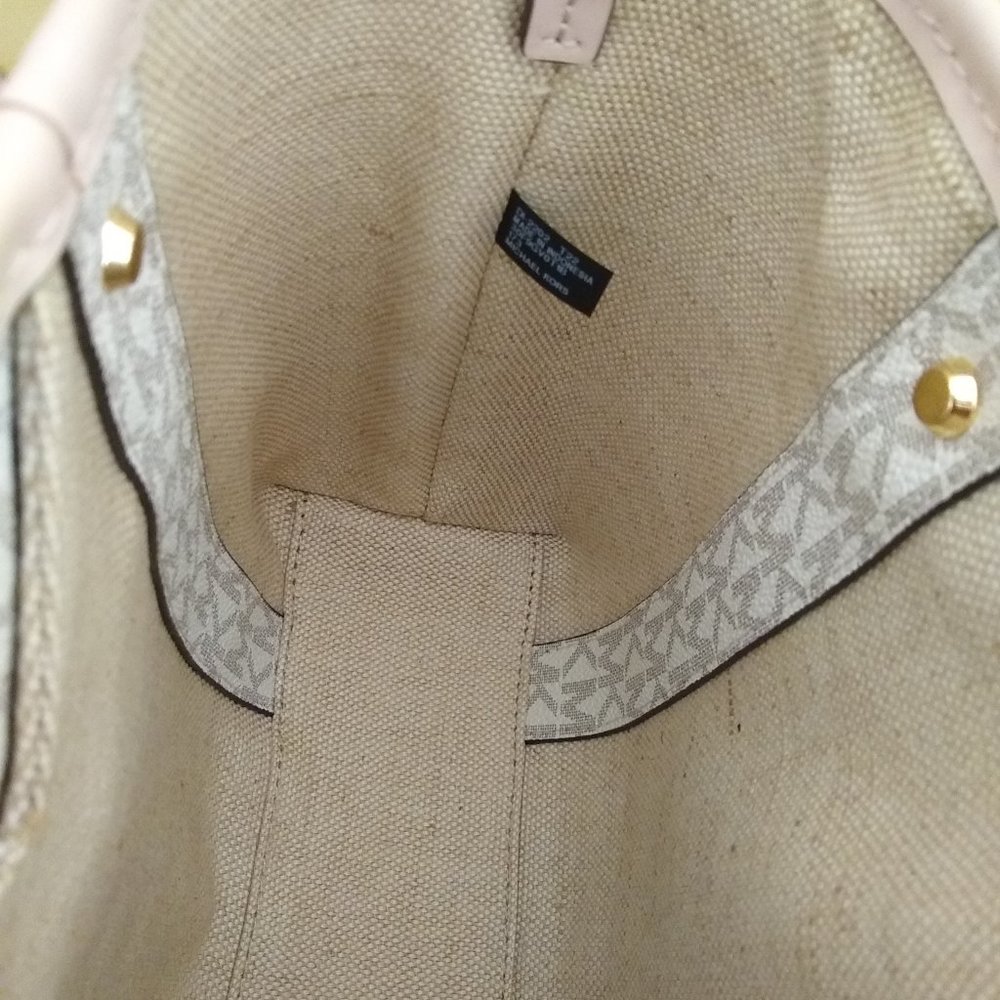 Michael Kors Tote - Picture 3 of 5